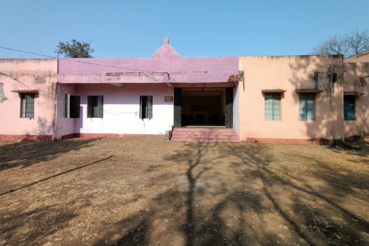 Farmers Hostel