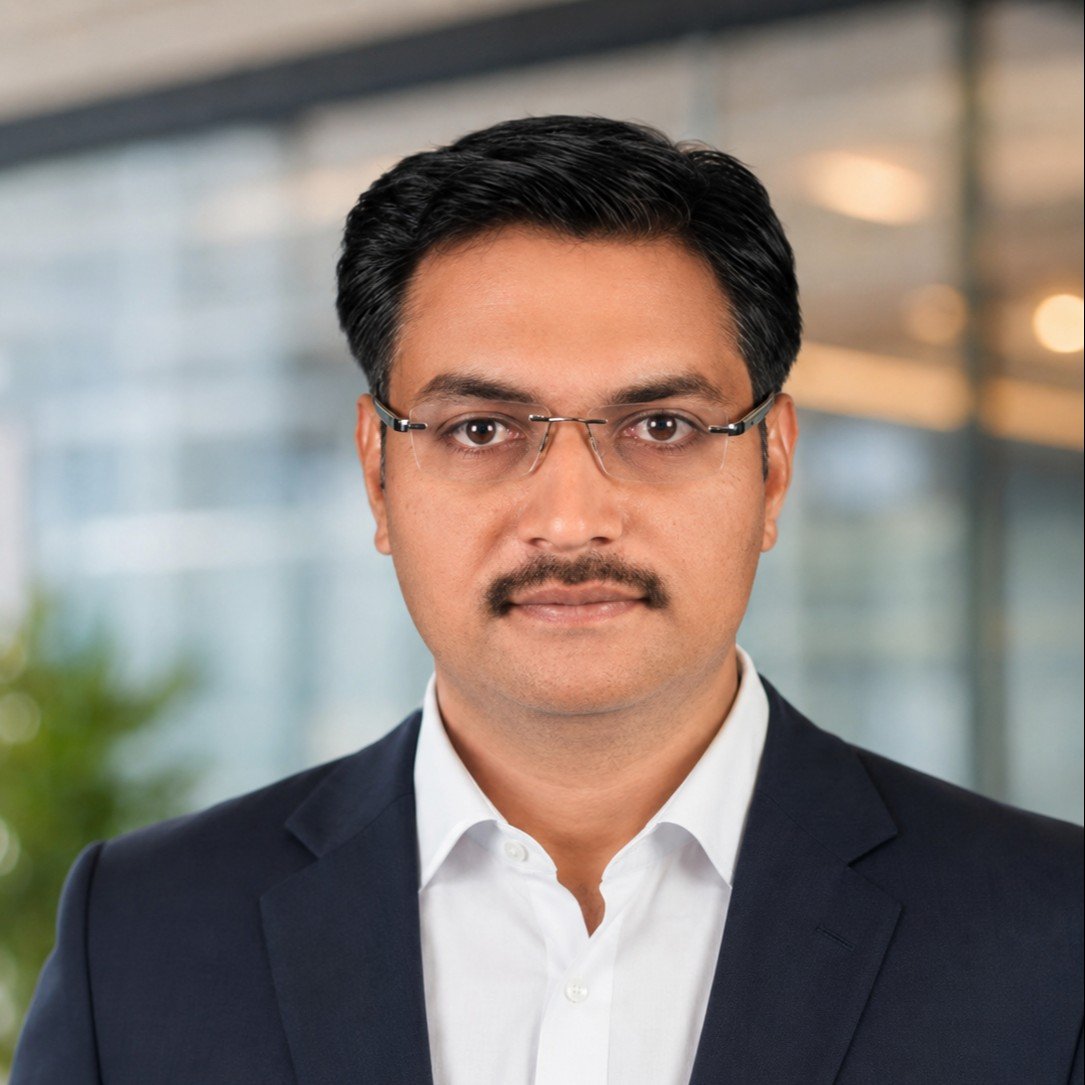 Dr Mahesh Vitthal Mahajan
